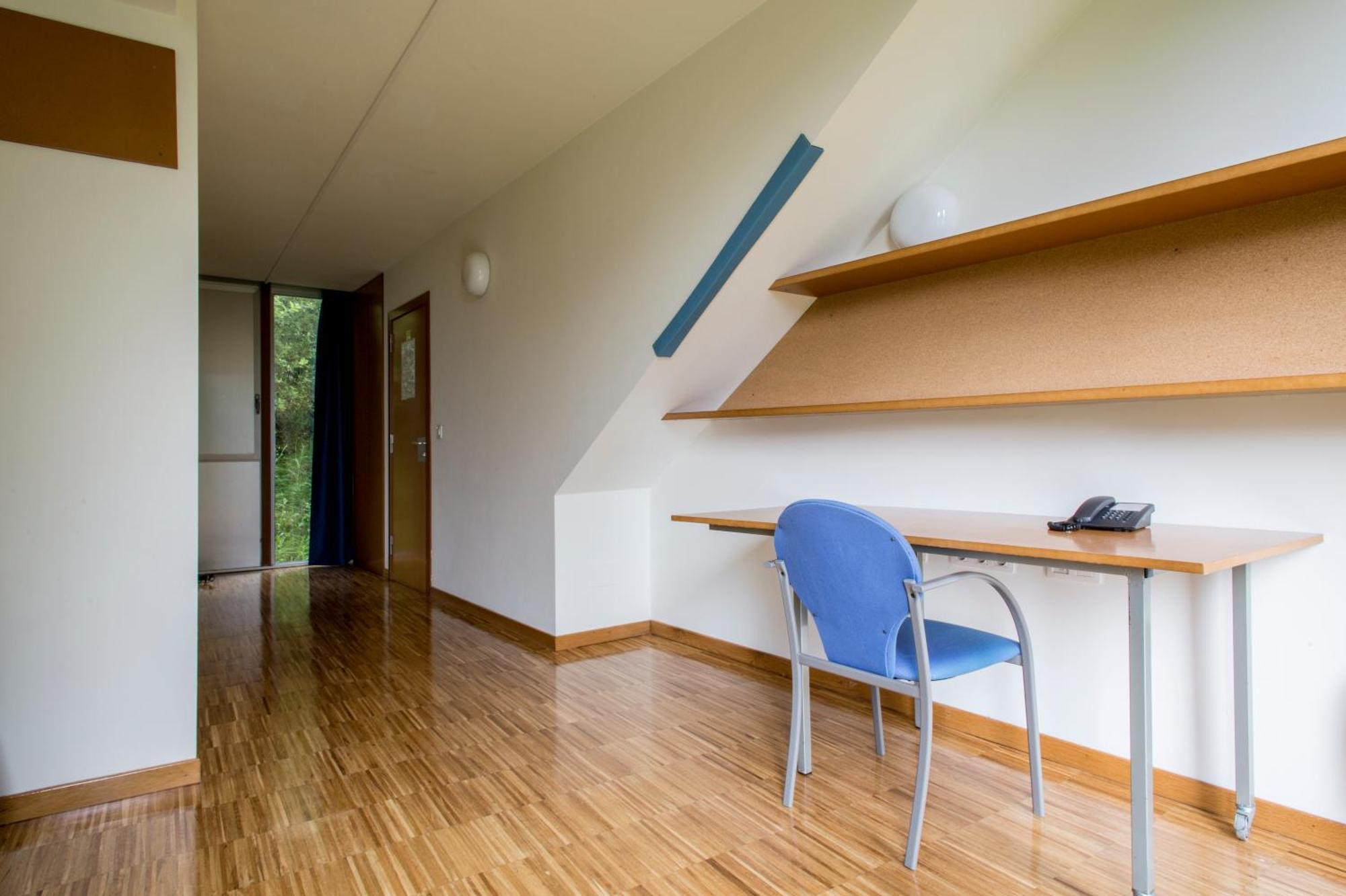 Residencia Universitaria Resa O Castro Vigo Exterior photo