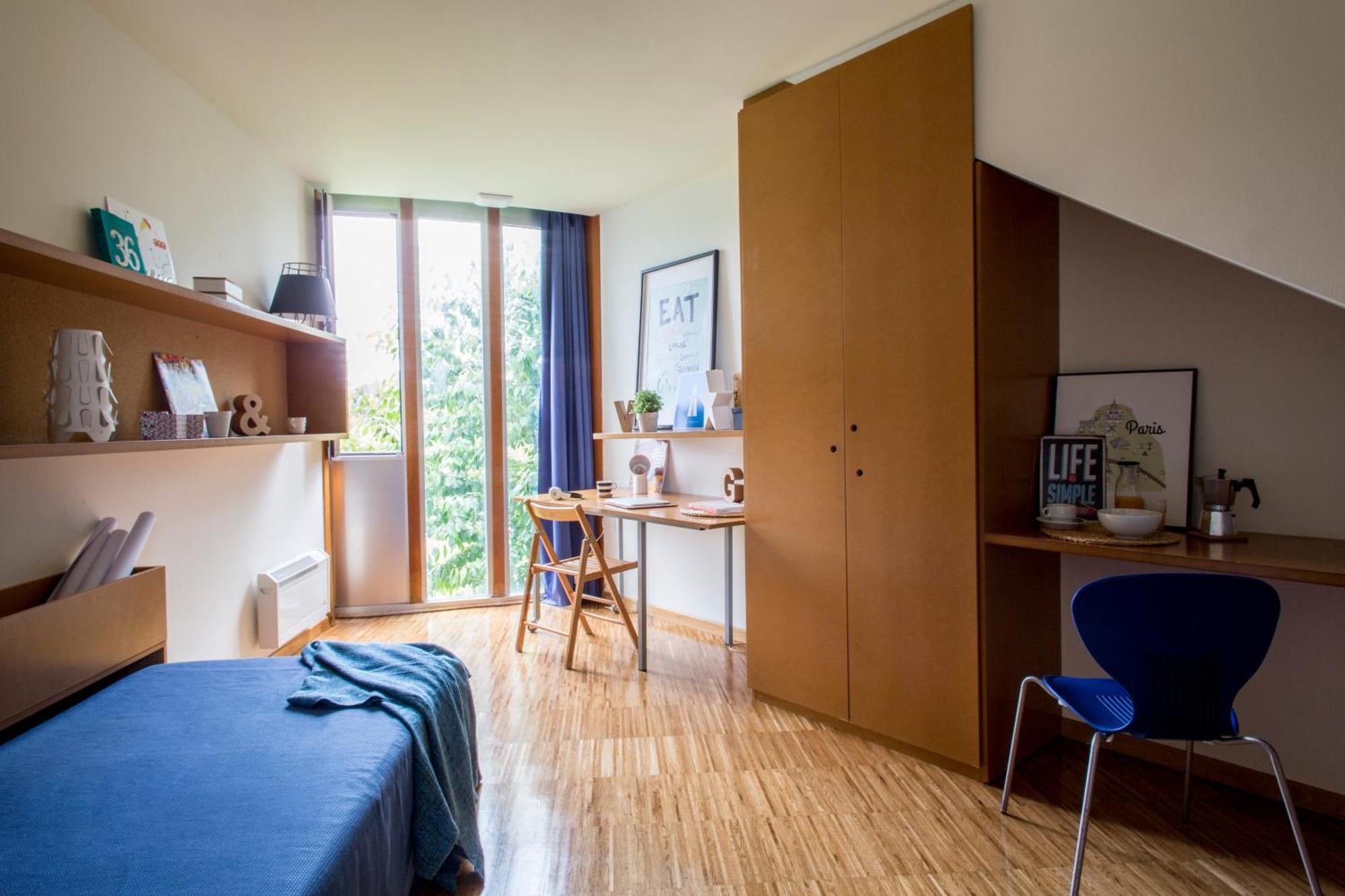 Residencia Universitaria Resa O Castro Vigo Exterior photo