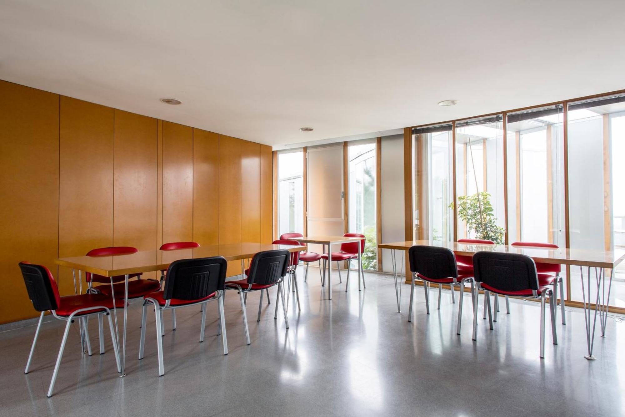 Residencia Universitaria Resa O Castro Vigo Exterior photo